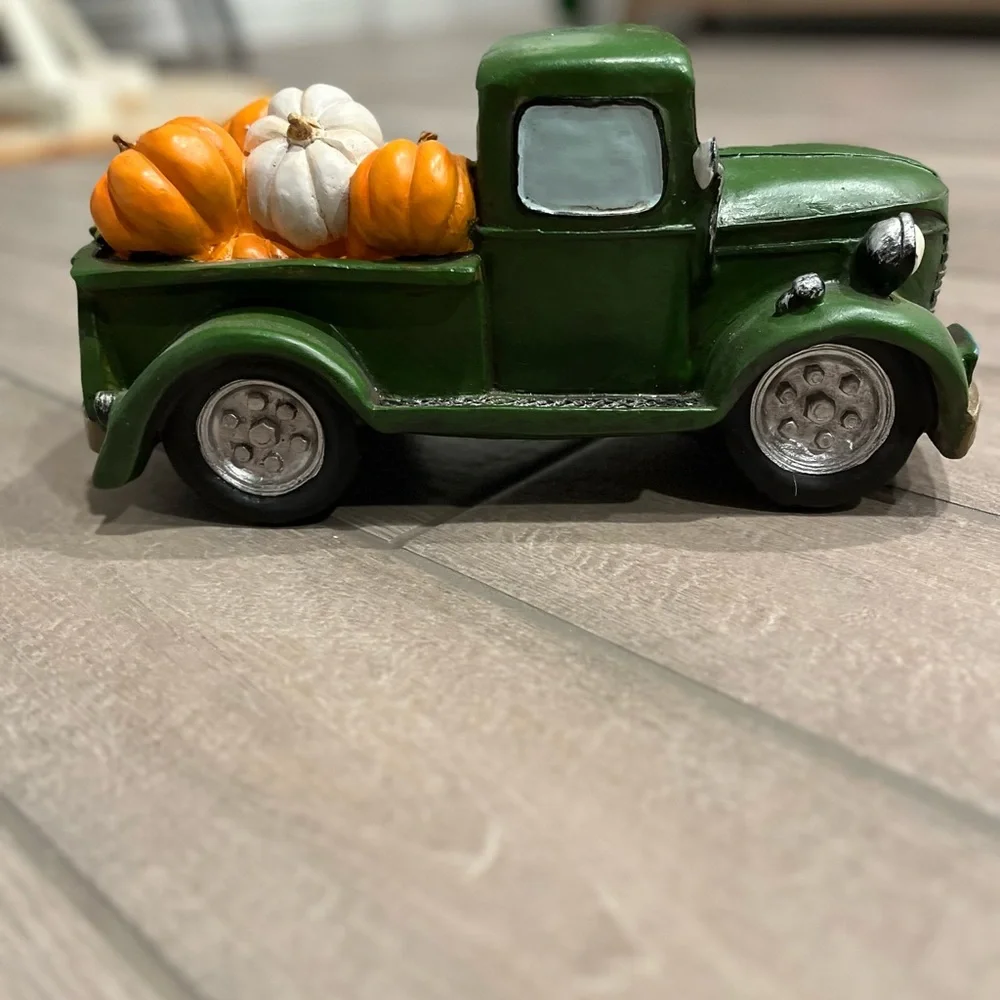 Fall Decor - Picture 4 of 4